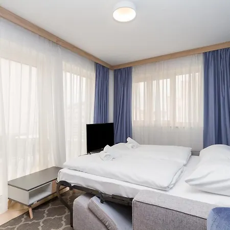 Garden Palace - Sembid With Terrace Apartamento *