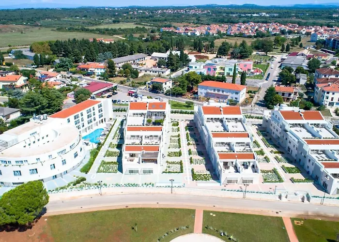 Appartement Garden Palace - Sembid With Terrace Umag