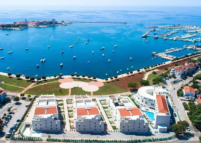 Garden Palace - Sembid With Terrace Appartement Umag